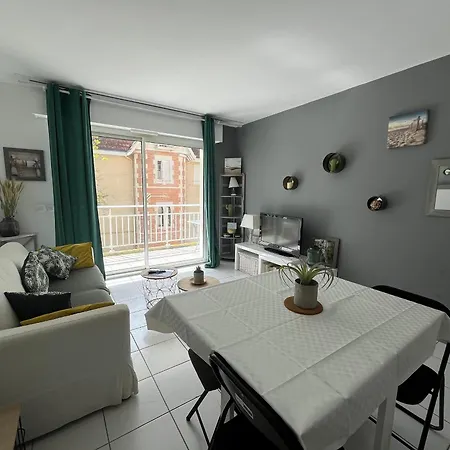 Jolie T2 A - Parking, Wifi, Proche - Fr-1-374-3 Apartment *